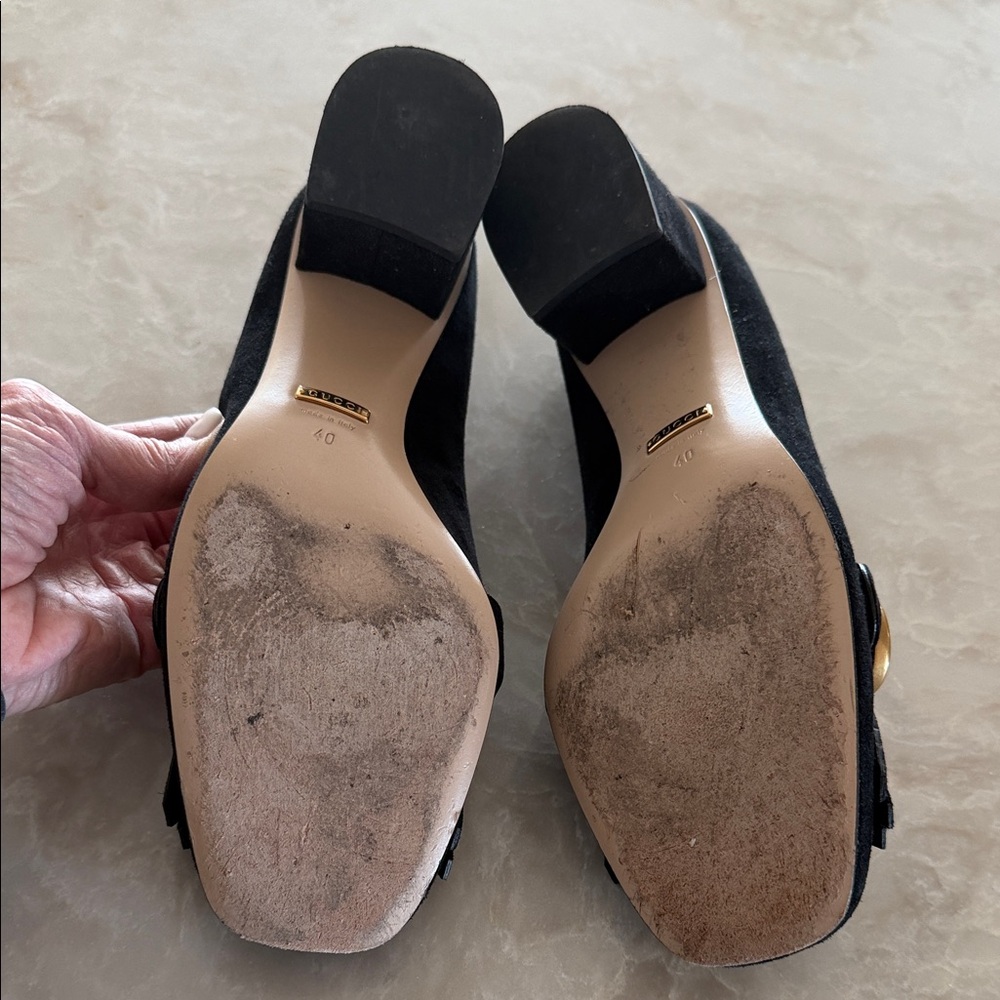 Gucci Black Suede Fringe Loafers with Gold GG Hardware - Picture 4 of 4